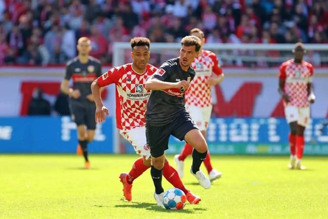 在英超中的 在英超中的