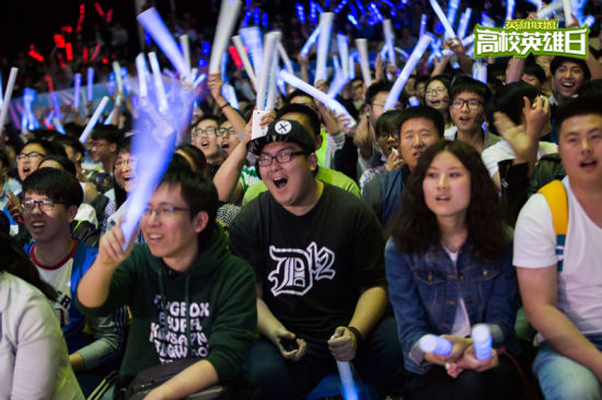 本届赛场上 本届赛场上