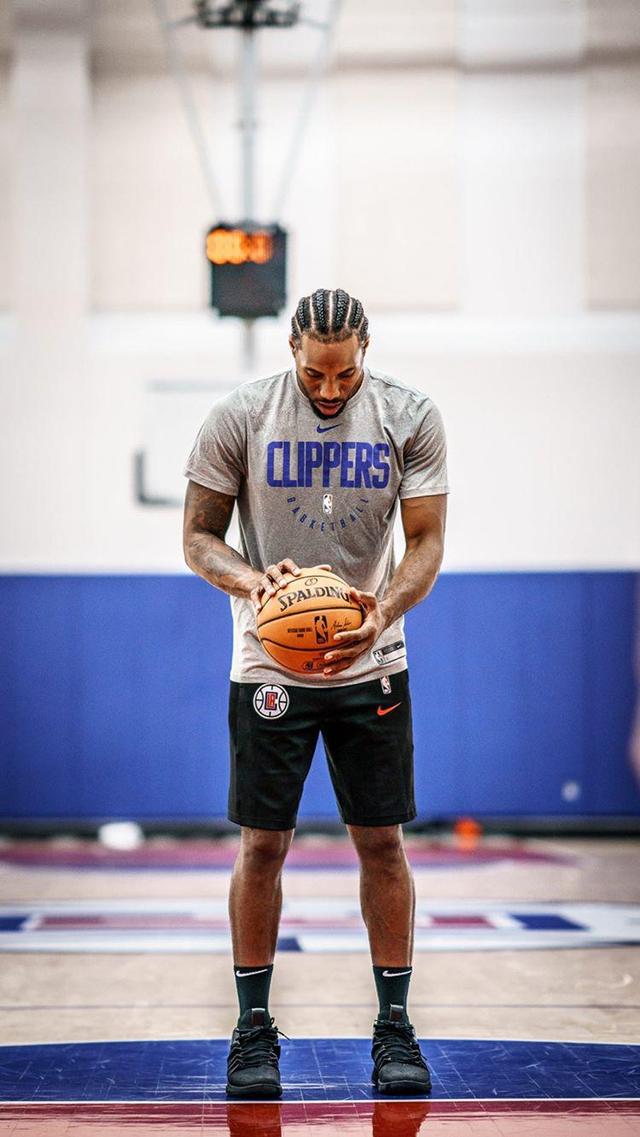 随后突然将 随后突然将